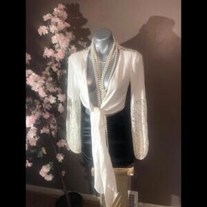 Top blouse shirt lace long front tie lace forearm & Back